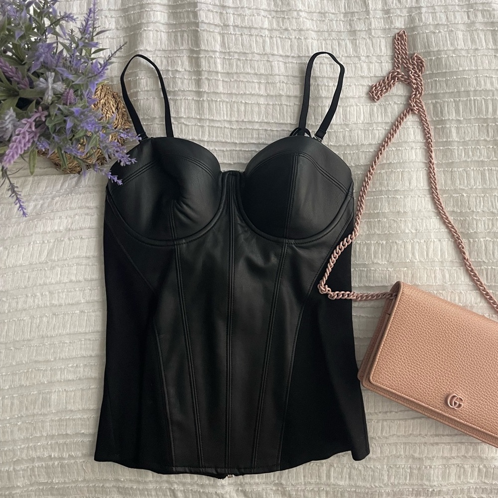 Guess halter top with removable spaghetti straps faux leather
